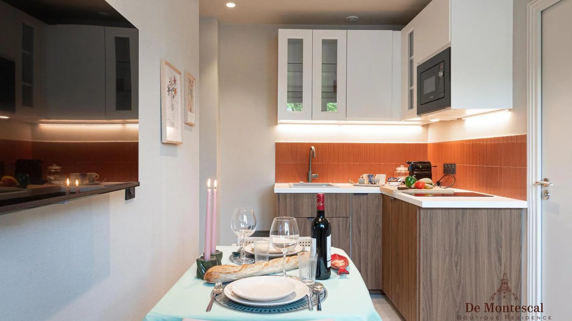 아파트 De Montescal- Montparnasse Central With Ac 11 To 14M2 Studio In A Prime Location 파리 프랑스