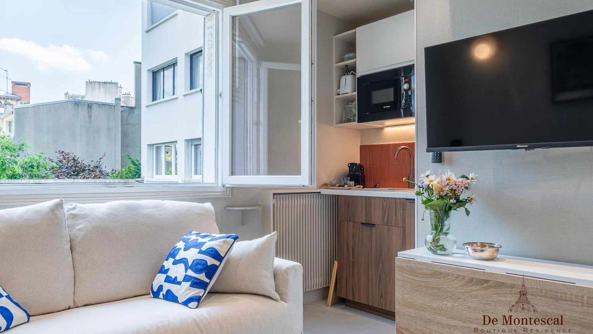 Apartment De Montescal- Montparnasse Central With Ac 11 To 14M2 Studio In A Prime Location Paris