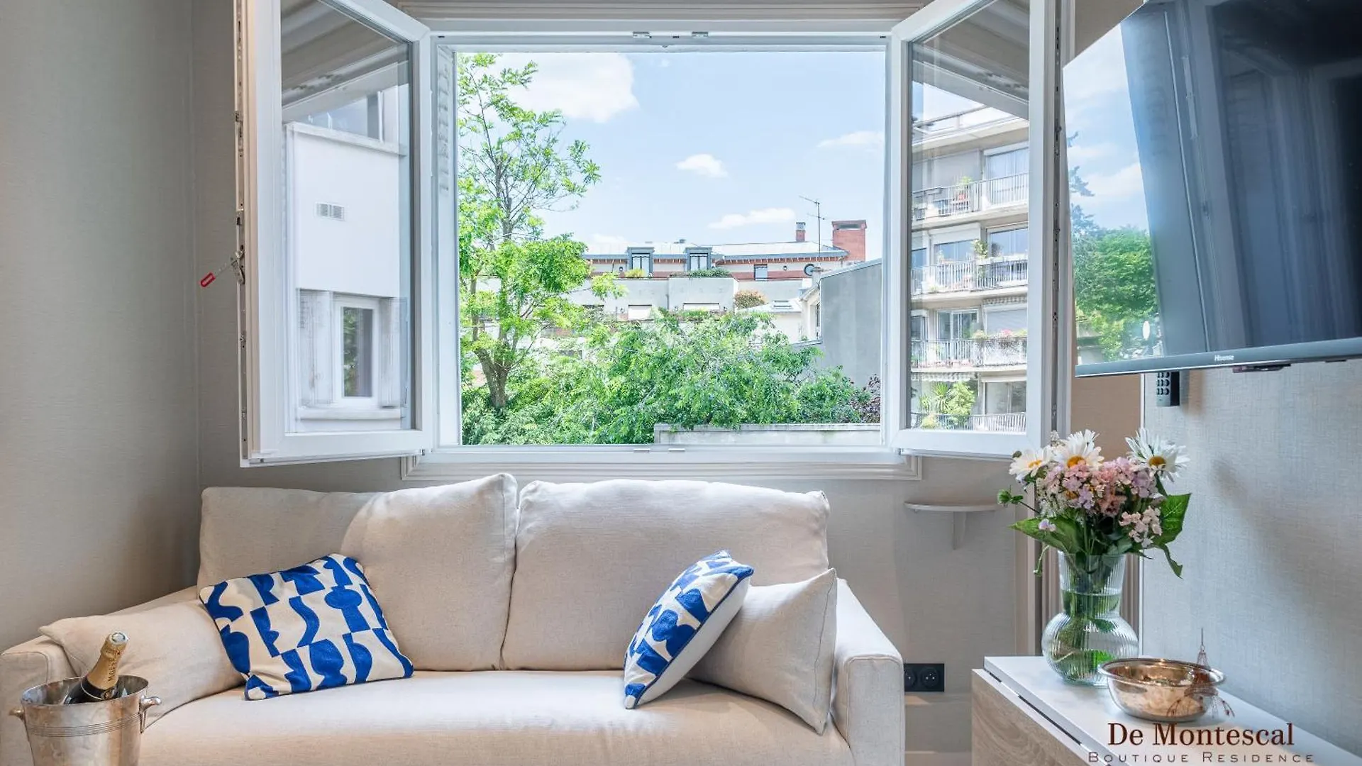 De Montescal- Montparnasse Central With Ac 11 To 14M2 Studio In A Prime Location Paris Apartment