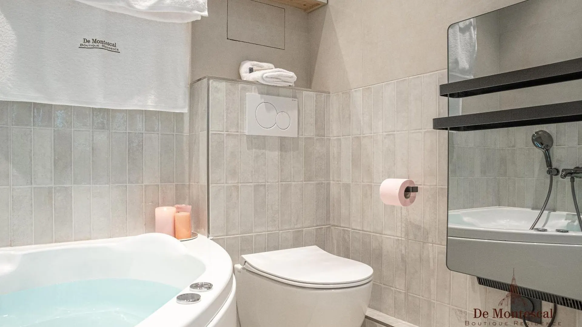 De Montescal- Montparnasse Central With Ac 11 To 14M2 Studio In A Prime Location Paris France
